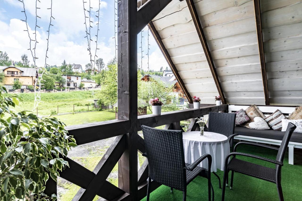 Guest House สลาฟสเก ภายนอก รูปภาพ